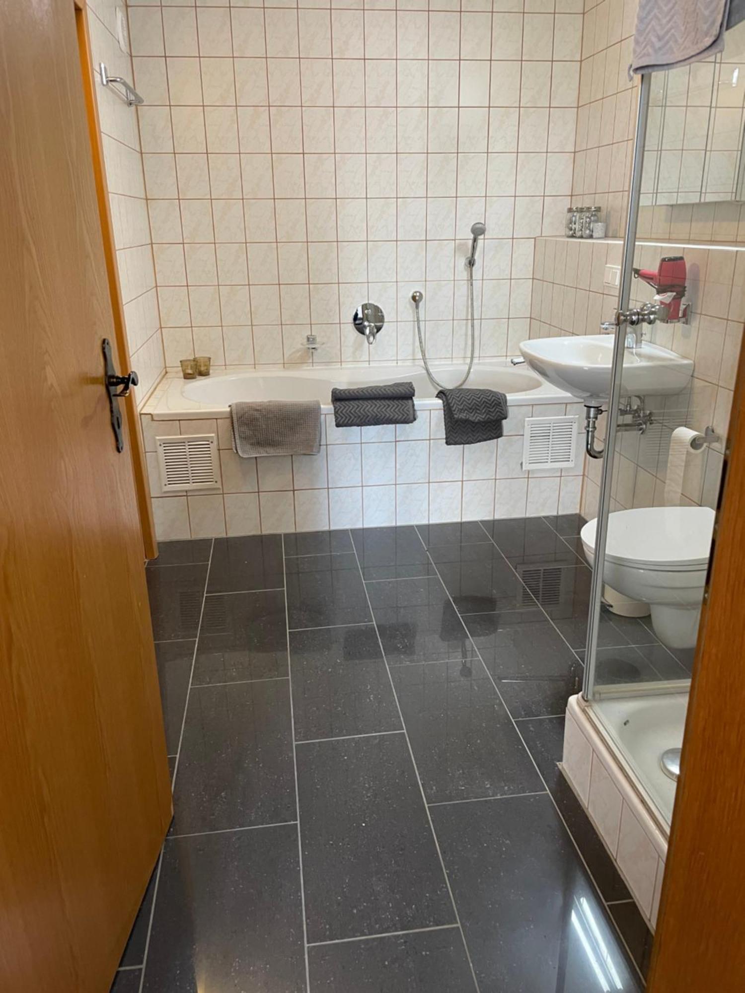 Haus Valentina 1 Daire Bad Bergzabern Dış mekan fotoğraf